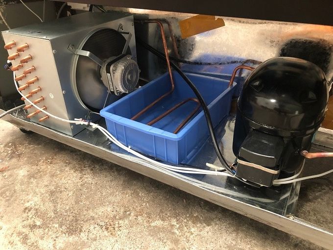 자동차는 아이스크림 진열장 냉장고 7 팬을 녹입니다 - 22C~ -18C 온도 범위 2